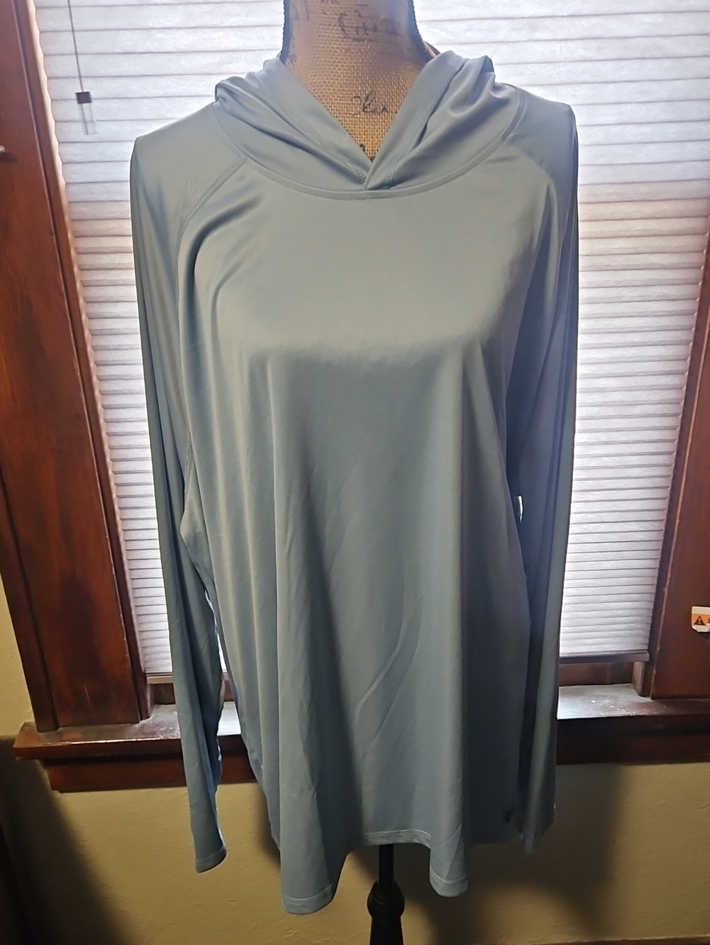 Men's Hooded Long-Sleeve Pullover in Light Blue